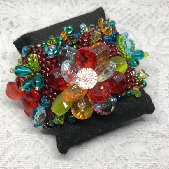 ARTISAN handmade flower glass cluster bead statement bracelet boho fairy fantasy - Picture 1 of 9